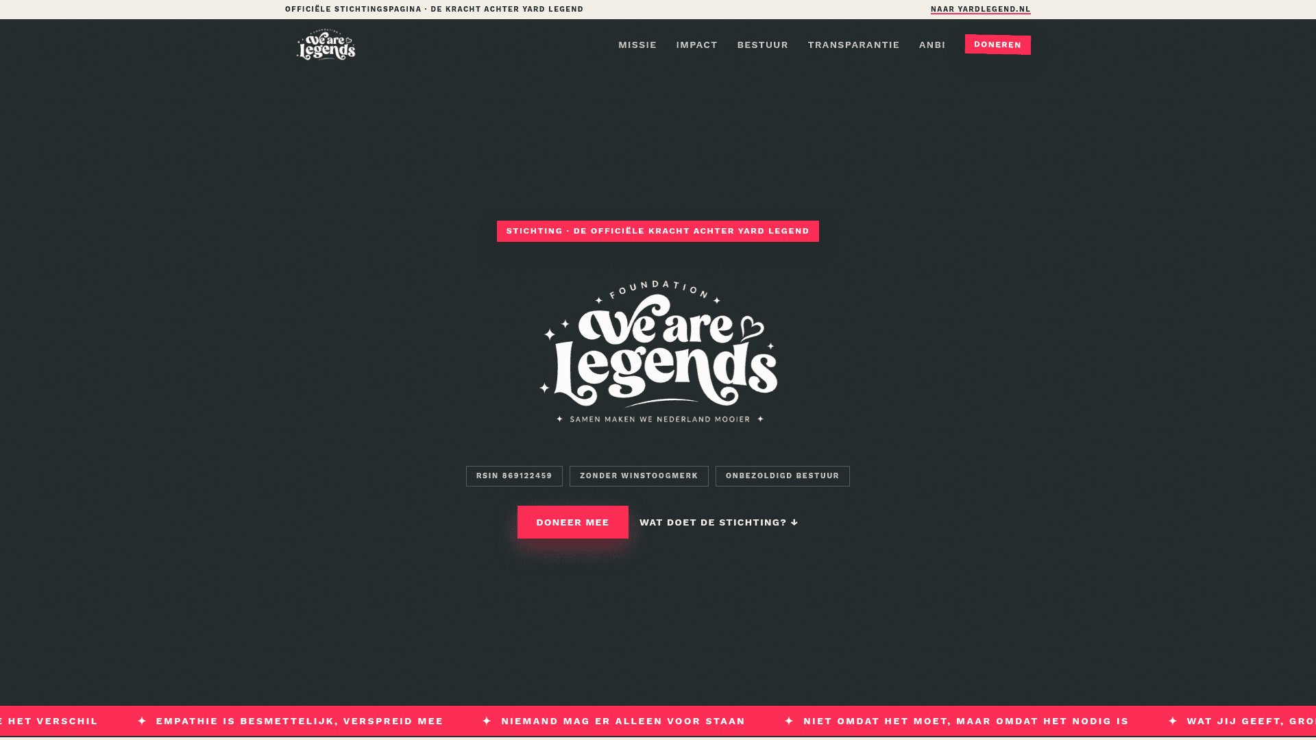 Homepagina van de We Are Legends Foundation: donker ontwerp met het stichtingslogo en doneerknoppen